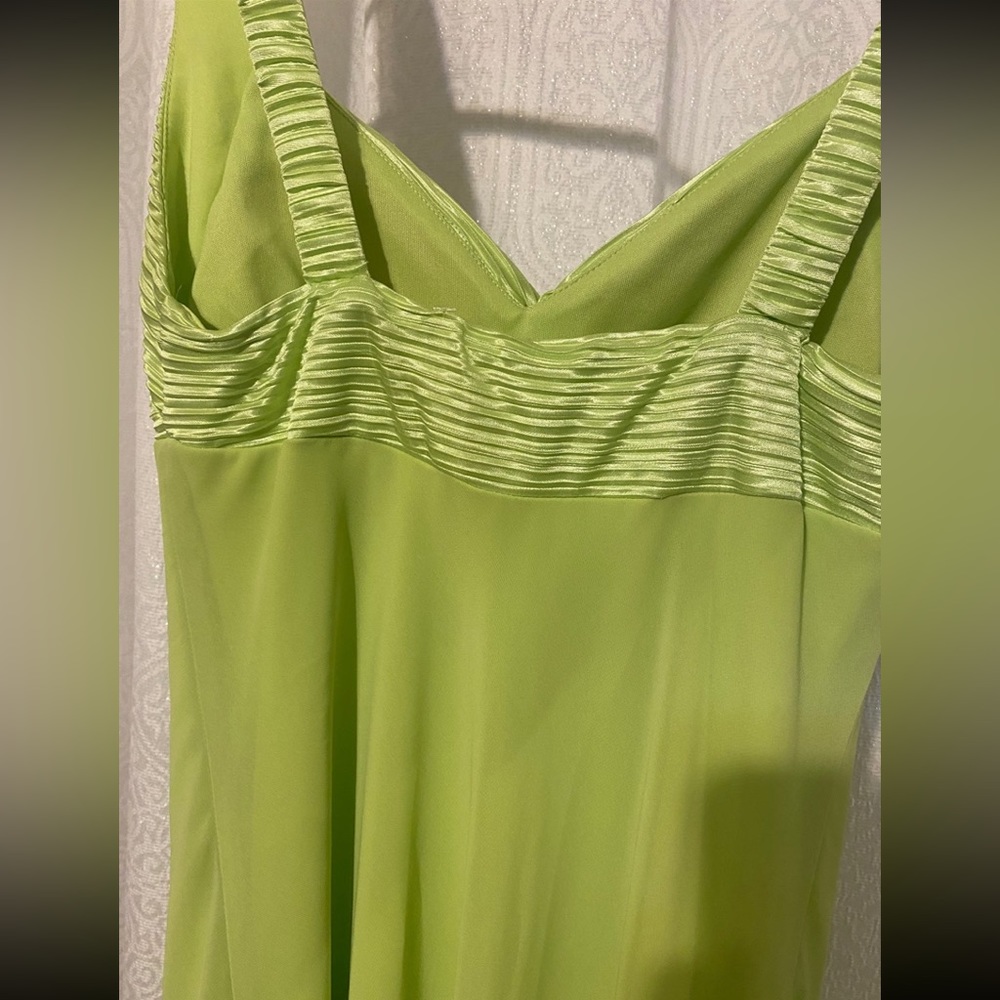 Mini dress - Picture 4 of 5